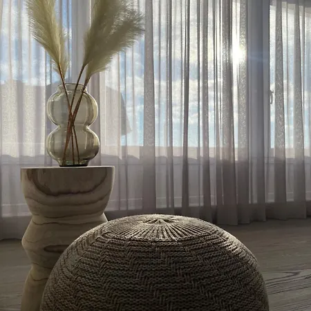 Apartament Groenendijk 8 *
